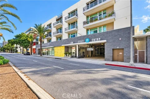 238 S Arroyo listing photo