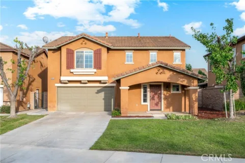 38354 Falcon Court listing photo