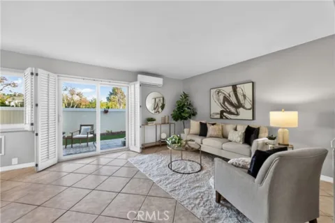 23351 La Glorieta #C listing photo