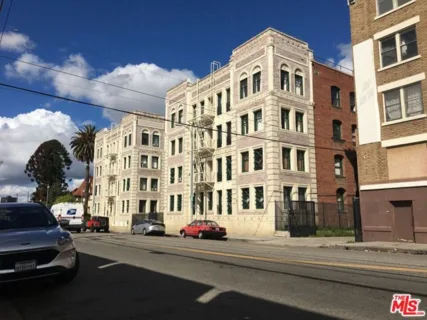 2121 James M Wood Boulevard #201 listing photo