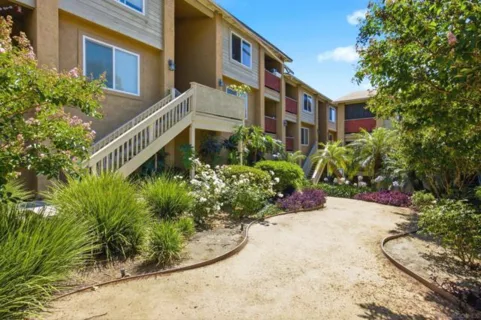 7003 Saranac Street #103 listing photo
