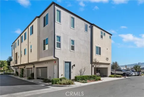 5494 Seacliff Place #55 listing photo