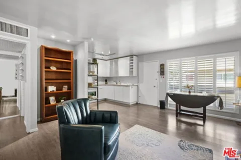 970 Palm Avenue #218 listing photo