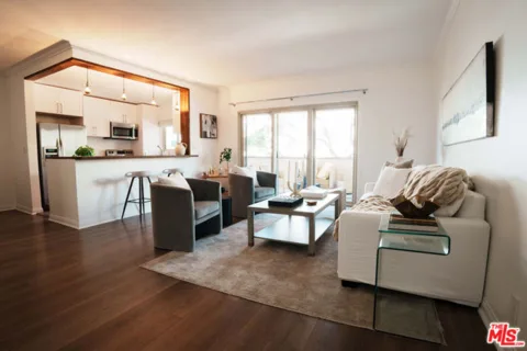 1110 Hacienda Place #207 listing photo