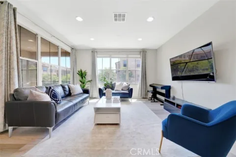 92 Capricorn listing photo