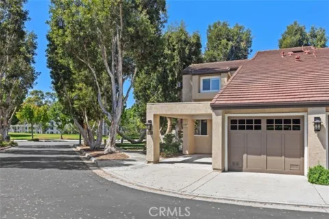 142 Stanford Court #71 listing photo