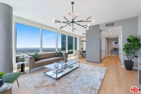 877 Francisco Street #2809 listing photo