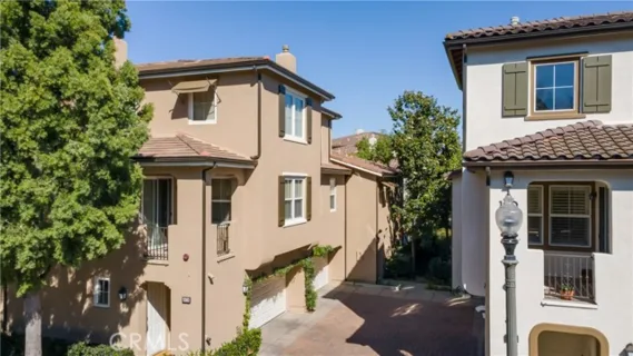 128 Talmadge listing photo