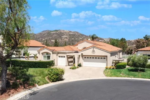 23050 Donnoch Court listing photo
