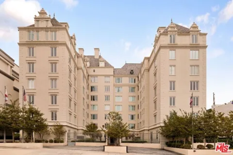 1424 N Crescent Heights Boulevard #50 listing photo