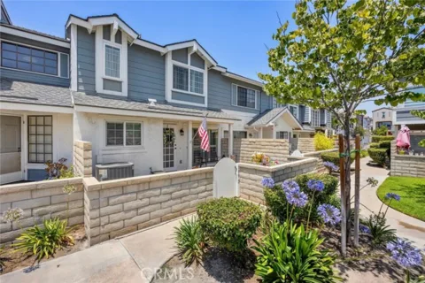 199 N Magnolia Avenue #D listing photo