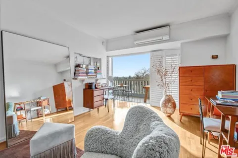 999 N Doheny Drive #602 listing photo