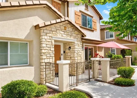 25890 Iris Avenue #B listing photo