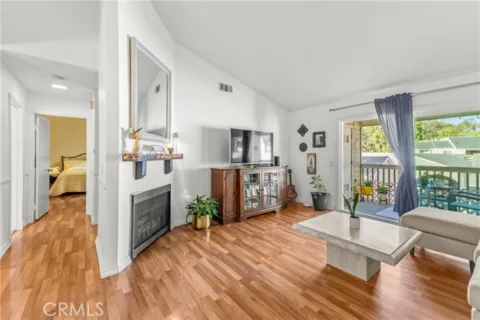 6210 Hartford Road #201 listing photo