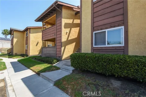 530 Calle Montecito listing photo