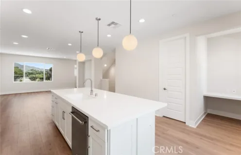 101 Sorrel Court listing photo