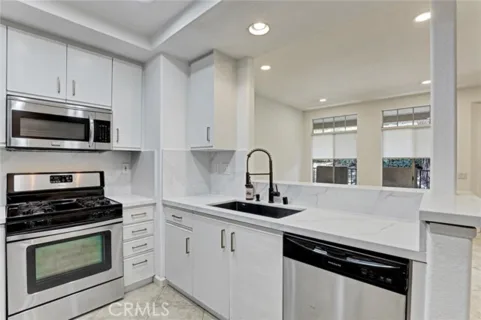 5 Cinnamon Teal listing photo