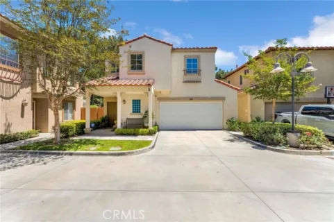 54 Paseo Viento listing photo