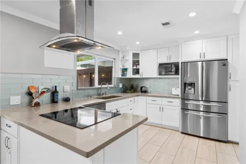 3165 College listing photo