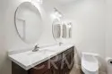 7211 Cozycroft Avenue #16 thumbnail 18