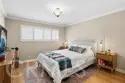 1154 S Barrington Avenue #213 thumbnail 5