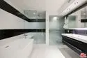 9305 Burton Way #A thumbnail 17