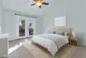 422 Devonshire Gln thumbnail 11