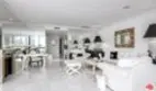 10350 Wilshire Boulevard #404 thumbnail 3