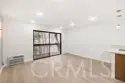 22100 Burbank #250f thumbnail 7