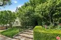 1327 N Hayworth Avenue thumbnail 44
