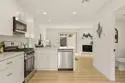 415 Woodlawn Avenue #D thumbnail 8