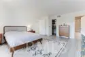 1037 N Vista thumbnail 26