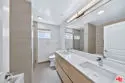820 S Wilton Place #201 thumbnail 10