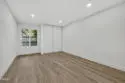 22330 Victory Boulevard #604 thumbnail 3