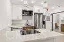 22100 Burbank #250f thumbnail 8