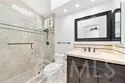 21051 Jenner #85 thumbnail 21