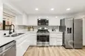 441 E San Jose #111 thumbnail 6