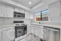 229 W Wilson Street #10 thumbnail 14