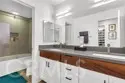 128 Villa Point thumbnail 21