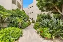 5216 Yarmouth Avenue #105 thumbnail 33