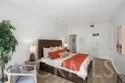 828 N Hudson Avenue #106 thumbnail 5