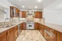 1828 Glendon Avenue #PH1 thumbnail 3