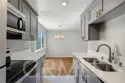 12801 Moorpark Street #303 thumbnail 8