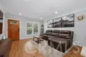 3131 Laurel Avenue #9 thumbnail 4