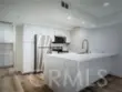 750 N Kings #105 thumbnail 3