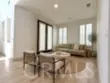 28910 Newport thumbnail 11