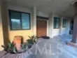 13214 Moorpark #108 thumbnail 2