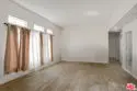 20920 Community Street #10 thumbnail 5