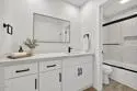 22330 Victory Boulevard #604 thumbnail 9
