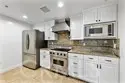 908 S Ardmore Avenue #304 thumbnail 8